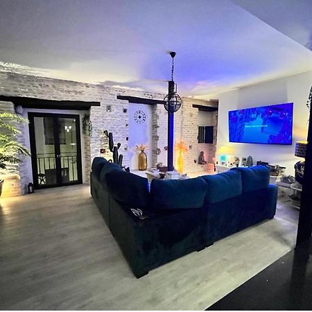 סביליה Casa Duque Compartida Familiar 2- Habitacion Bano Propio מראה חיצוני תמונה