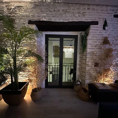 סביליה Casa Duque Compartida Familiar 2- Habitacion Bano Propio מראה חיצוני תמונה