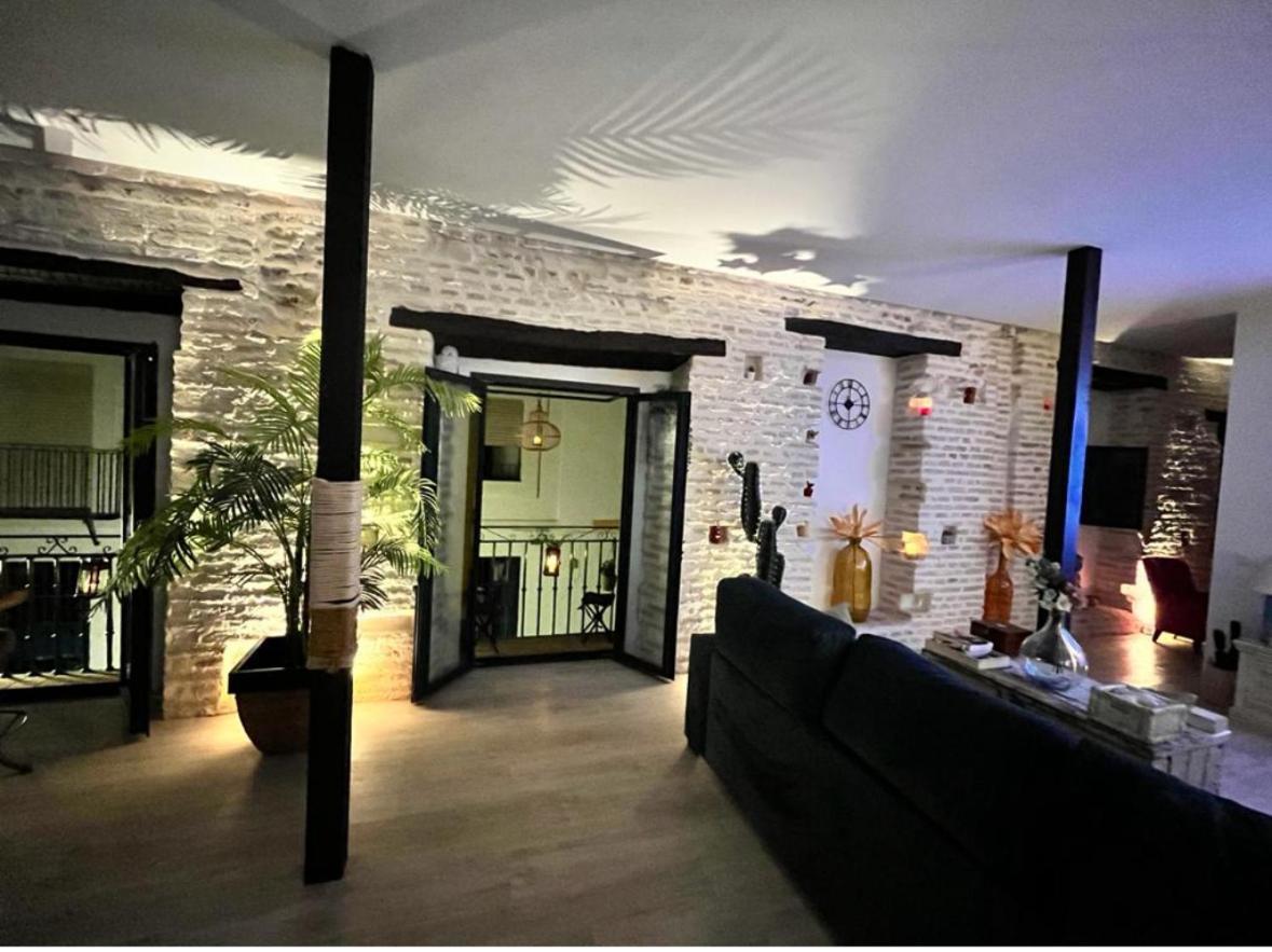 סביליה Casa Duque Compartida Familiar 2- Habitacion Bano Propio מראה חיצוני תמונה