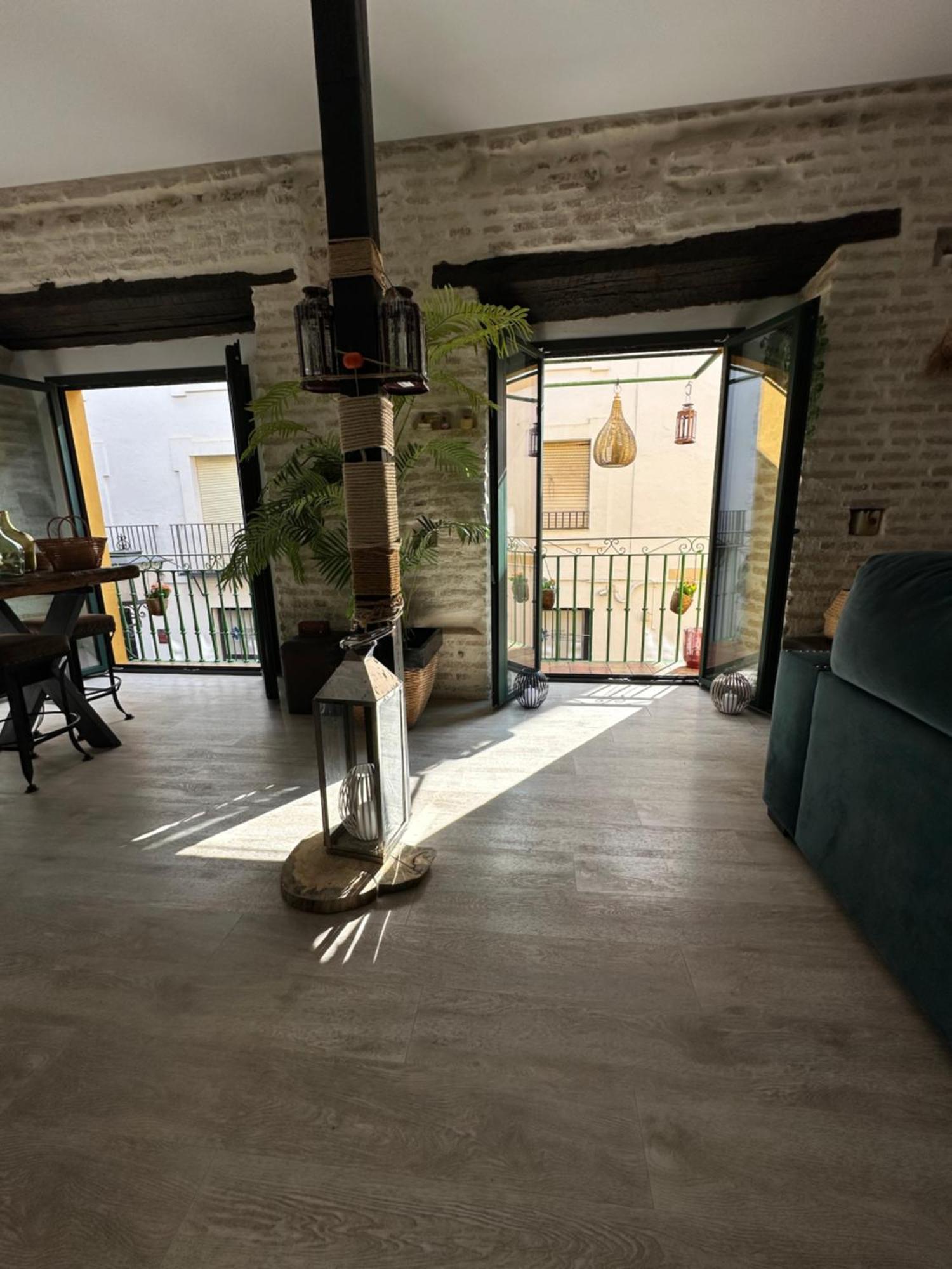 סביליה Casa Duque Compartida Familiar 2- Habitacion Bano Propio מראה חיצוני תמונה