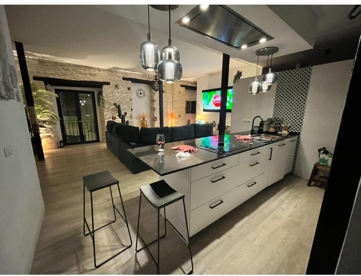 סביליה Casa Duque Compartida Familiar 2- Habitacion Bano Propio מראה חיצוני תמונה